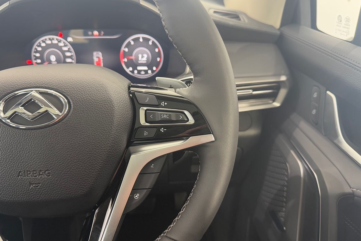 2025 LDV D90 Executive SV9A
