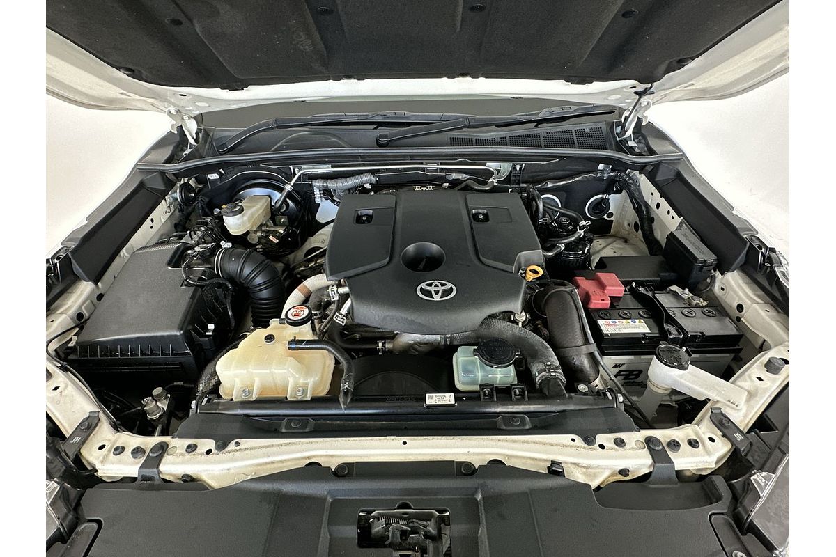 2022 Toyota Hilux SR GUN126R