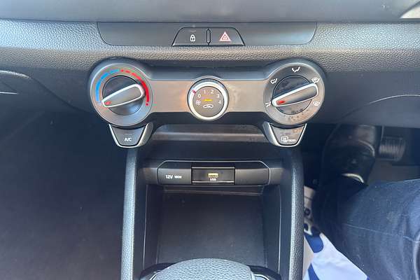 2022 Kia Stonic S YB