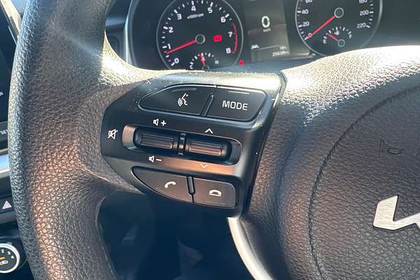 2022 Kia Stonic S YB