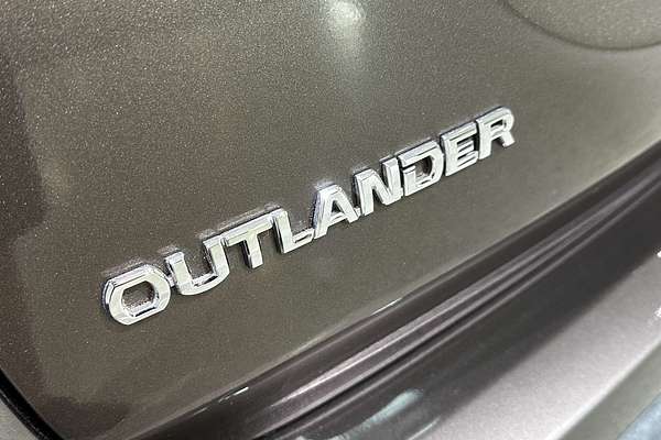 2018 Mitsubishi Outlander LS ZL