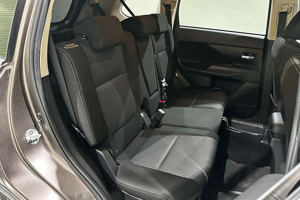 2018 Mitsubishi Outlander LS ZL