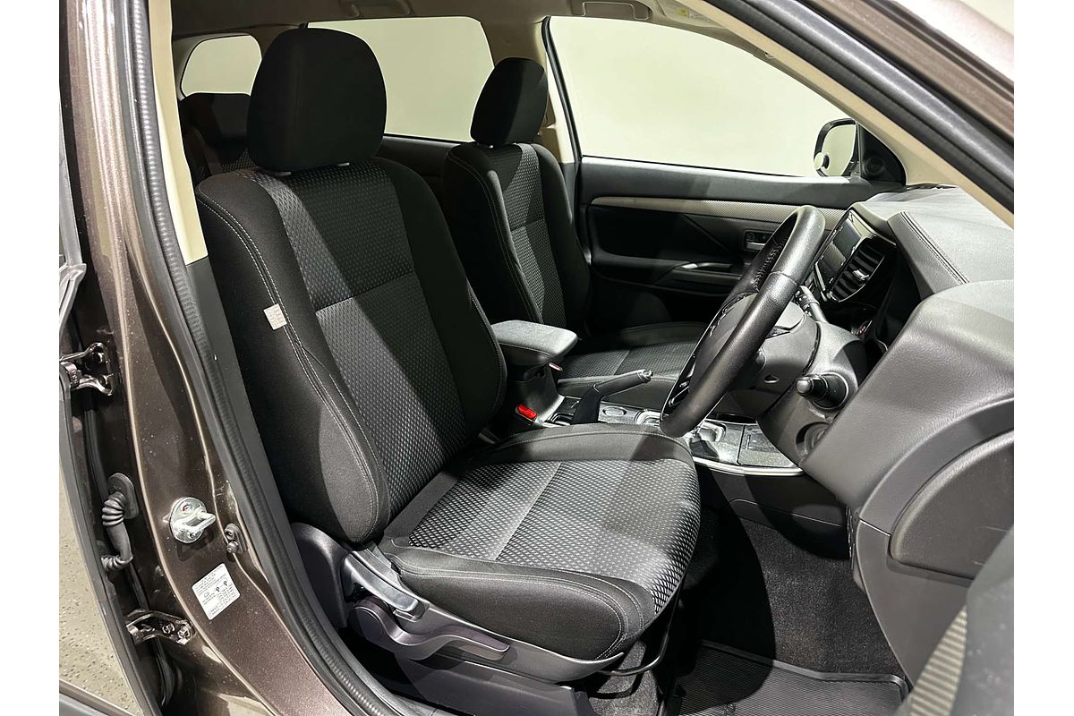 2018 Mitsubishi Outlander LS ZL