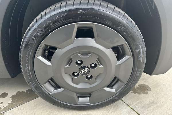 2025 Hyundai INSTER Cross AX.V1