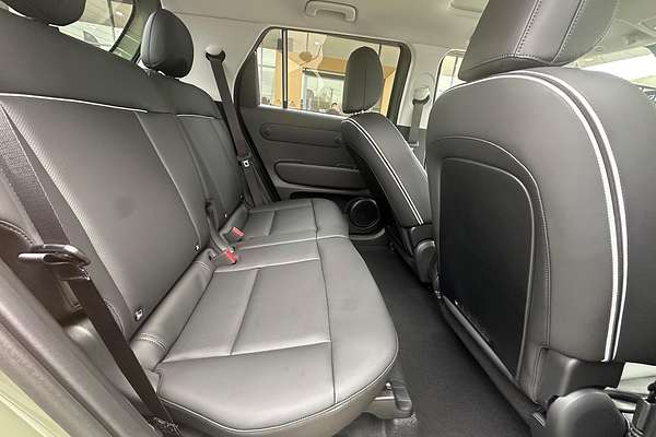 2025 Hyundai INSTER Cross AX.V1