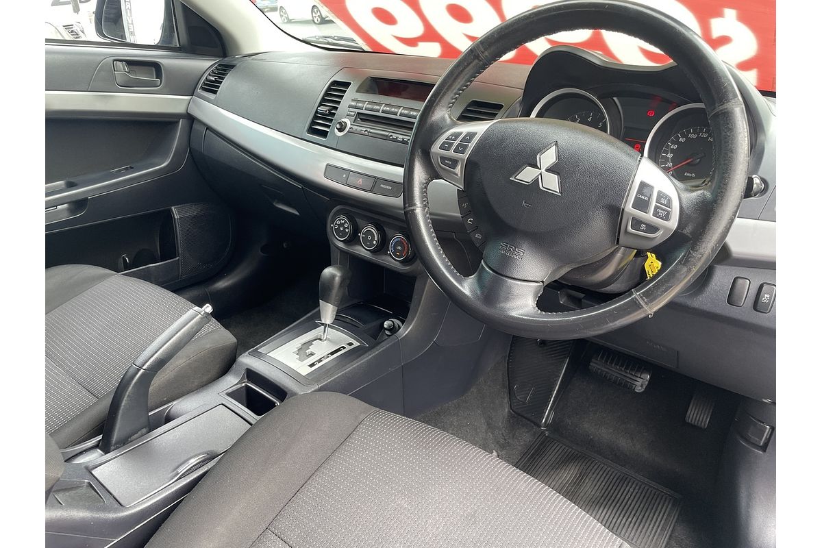 2011 Mitsubishi Lancer SX CJ
