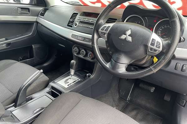 2011 Mitsubishi Lancer SX CJ