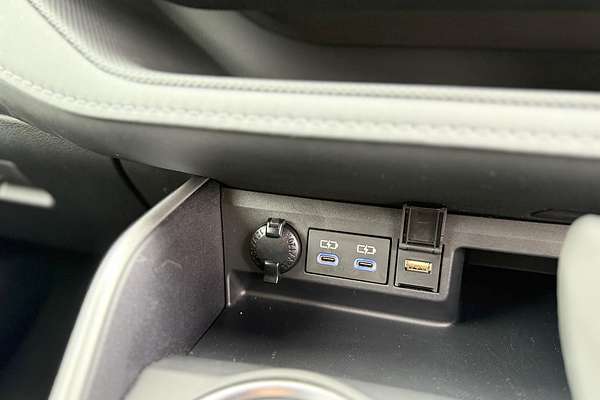 2022 Toyota Kluger GX GSU75R