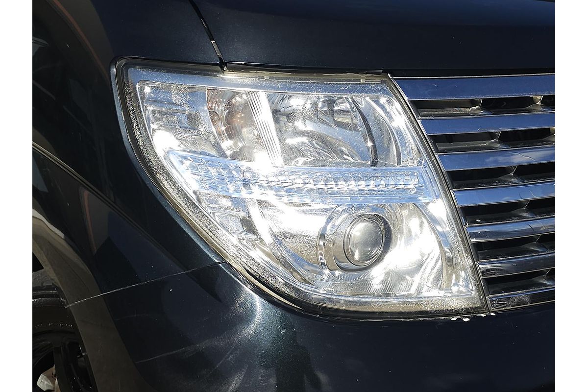 2005 Nissan Elgrand Highway Star ME51