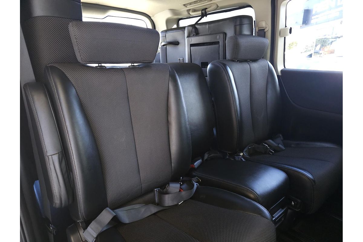 2005 Nissan Elgrand Highway Star ME51