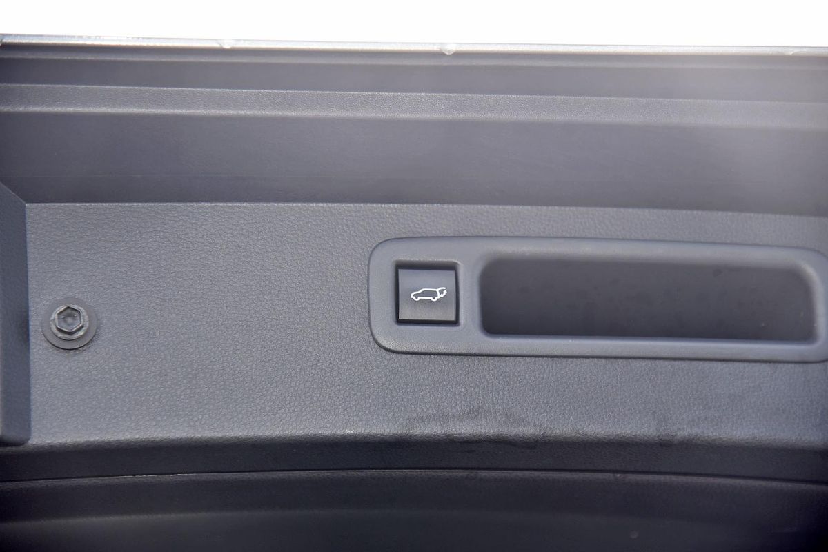 2023 Toyota Kluger Grande AXUH78R