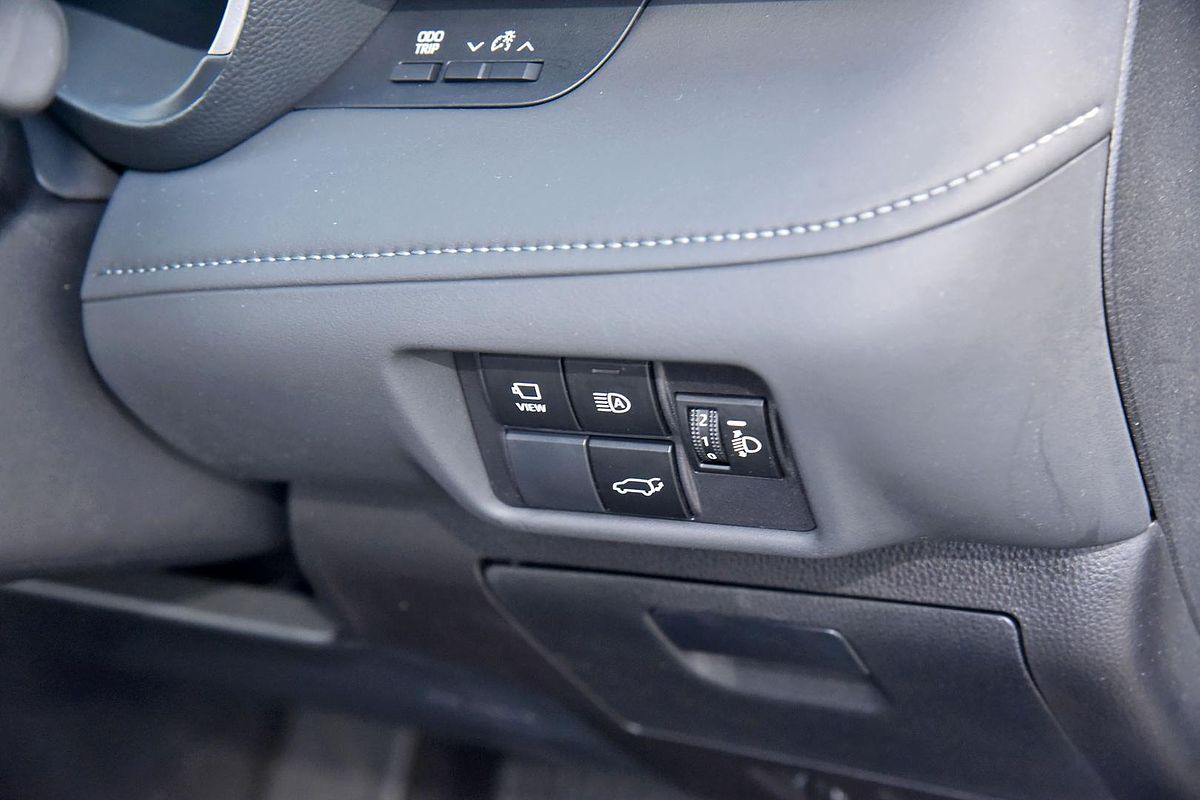 2023 Toyota Kluger Grande AXUH78R