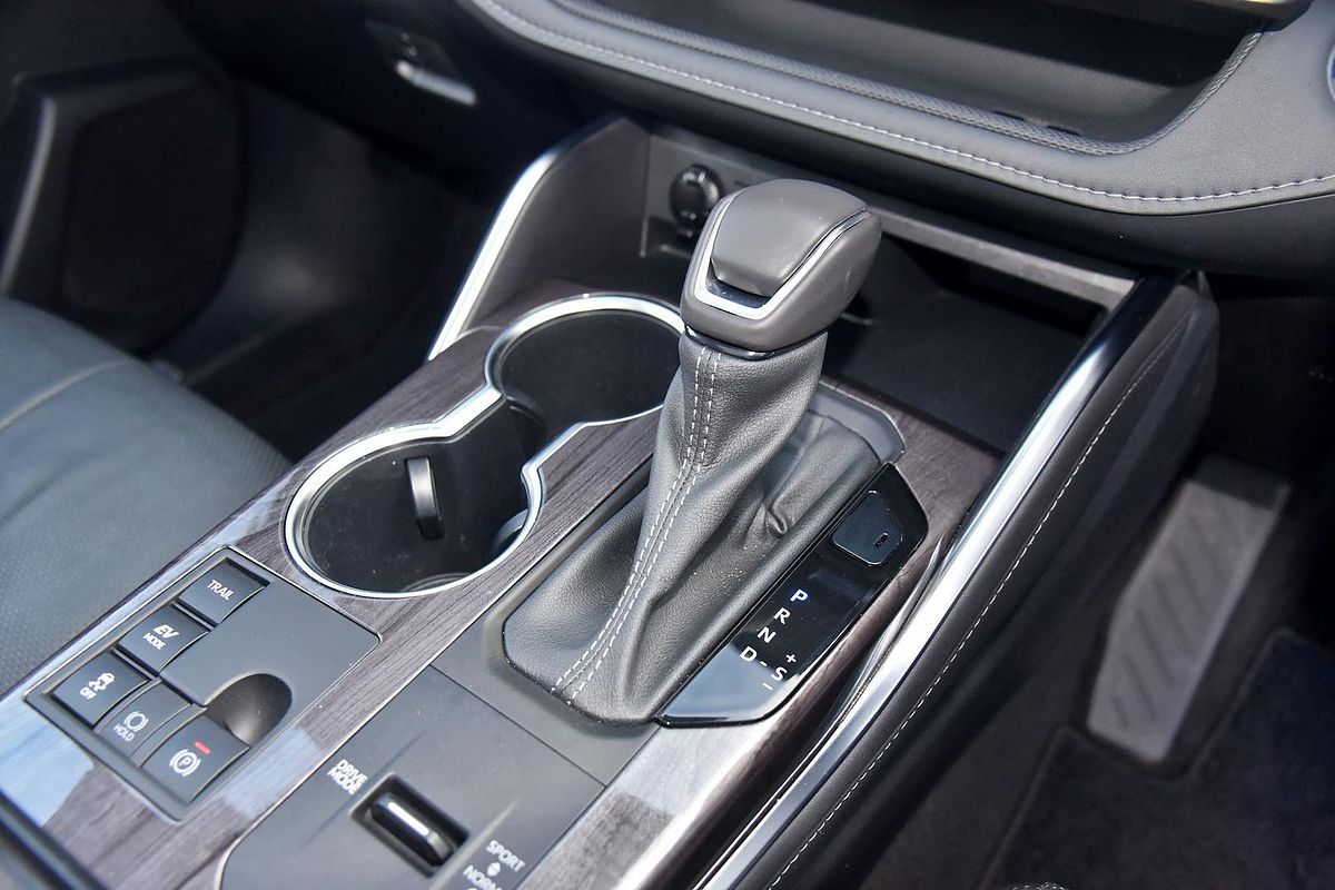 2023 Toyota Kluger Grande AXUH78R