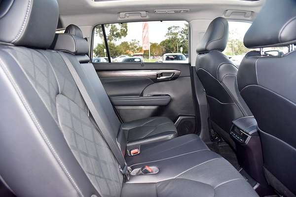 2023 Toyota Kluger Grande AXUH78R