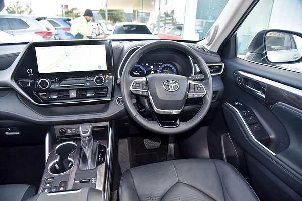 2023 Toyota Kluger Grande AXUH78R