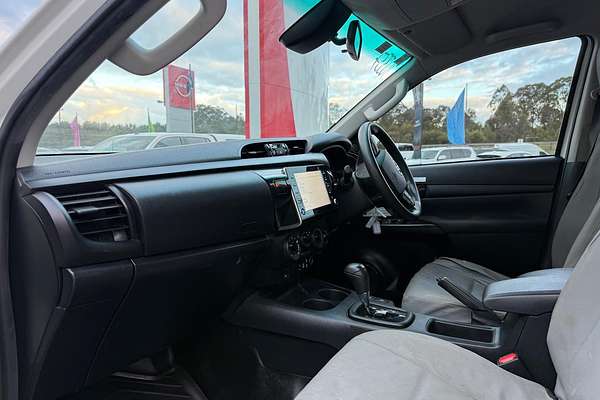 2021 Toyota Hilux SR GUN126R 4X4