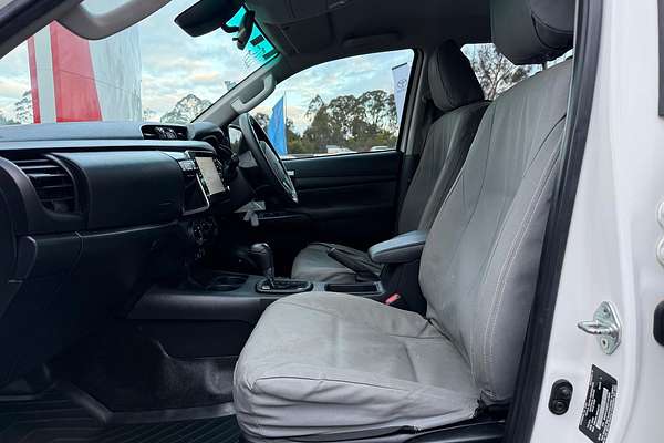 2021 Toyota Hilux SR GUN126R 4X4