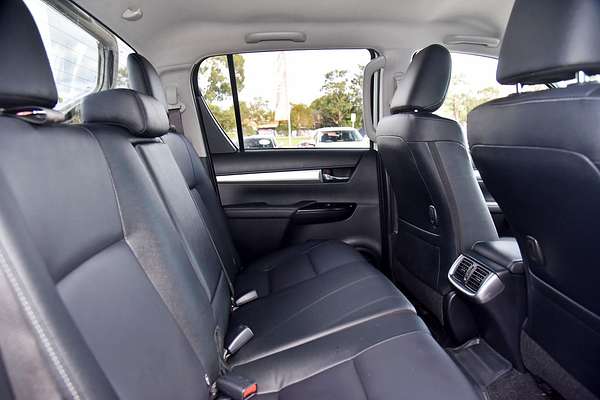2021 Toyota Hilux SR5 GUN126R 4X4