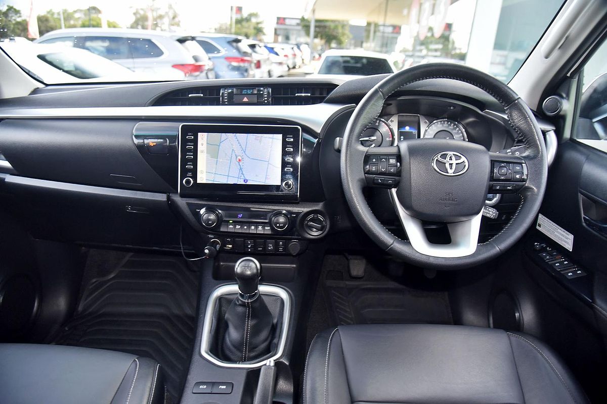 2021 Toyota Hilux SR5 GUN126R 4X4