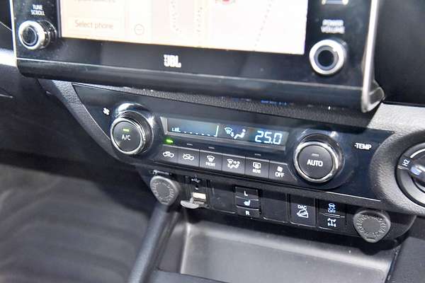 2021 Toyota Hilux Rugged X GUN126R 4X4