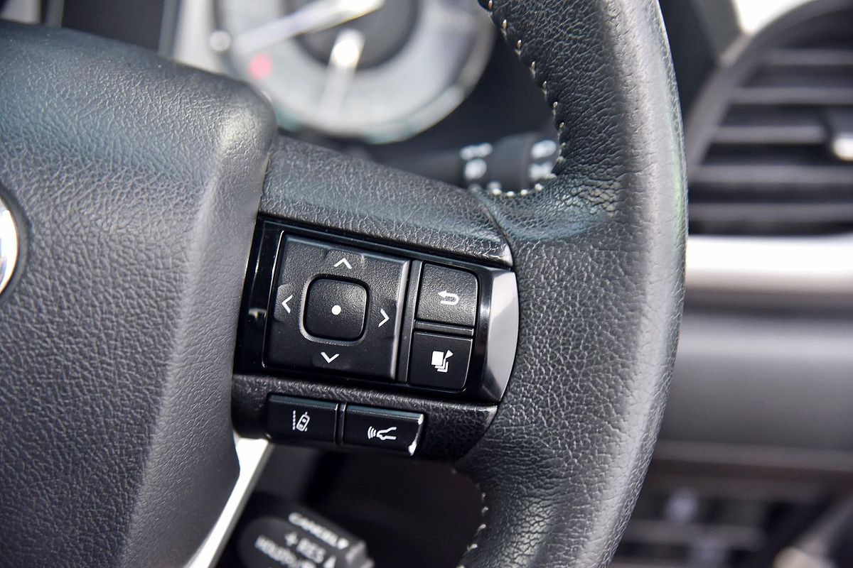 2021 Toyota Hilux SR5 GUN126R 4X4
