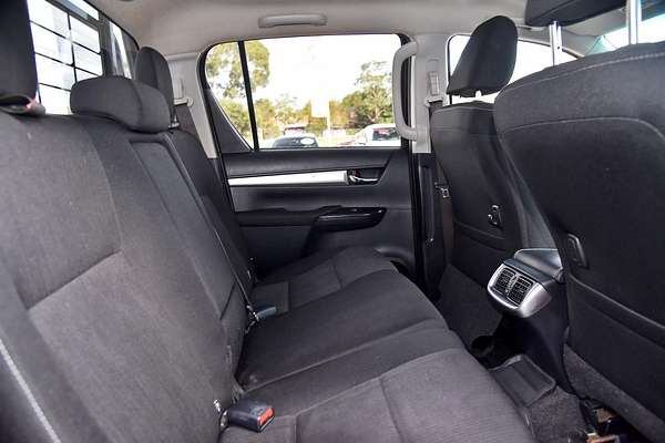 2021 Toyota Hilux SR5 GUN126R 4X4