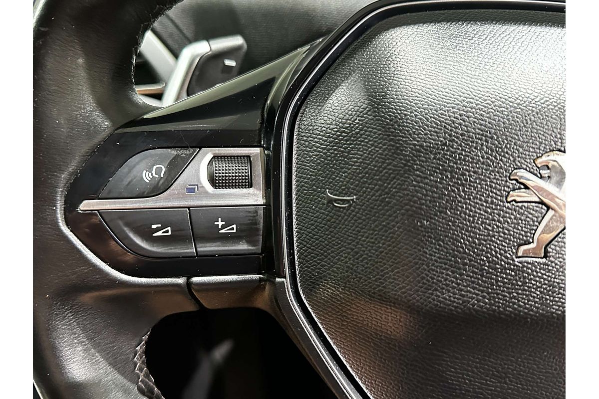 2018 Peugeot 5008 Allure P87