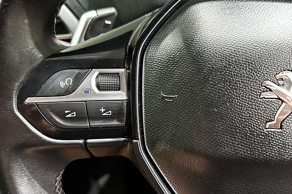 2018 Peugeot 5008 Allure P87