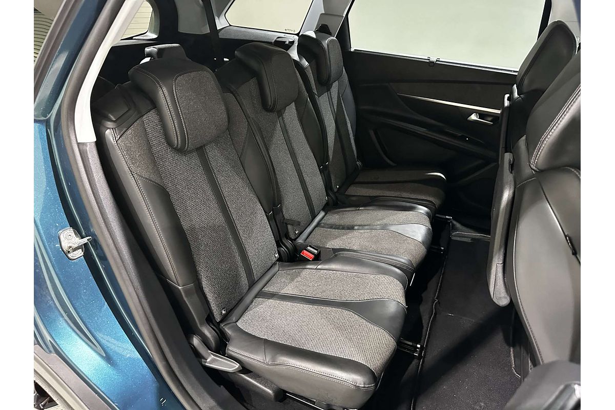 2018 Peugeot 5008 Allure P87