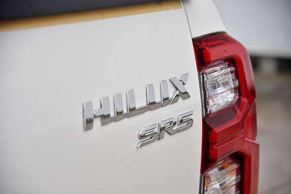 2020 Toyota Hilux SR5 GUN126R 4X4