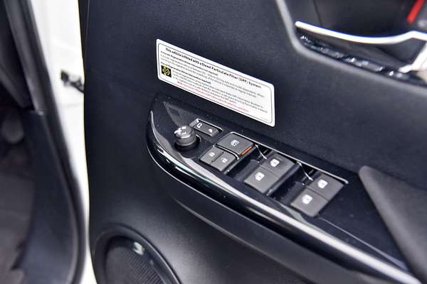 2020 Toyota Hilux SR5 GUN126R 4X4