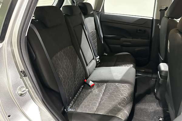 2022 Mitsubishi ASX ES XD