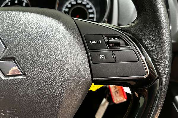 2022 Mitsubishi ASX ES XD
