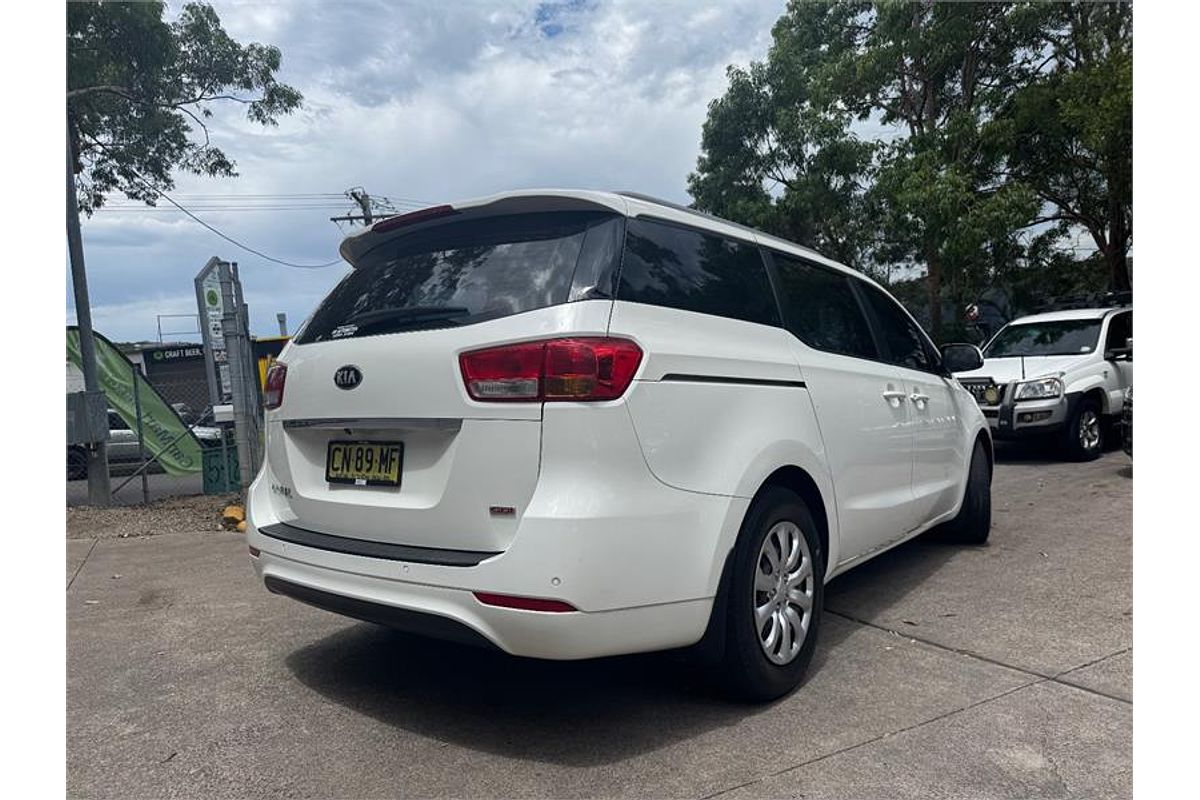 2015 Kia Carnival S YP