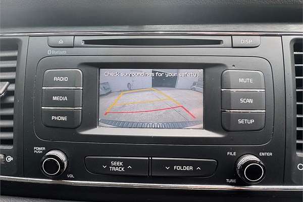 2015 Kia Carnival S YP