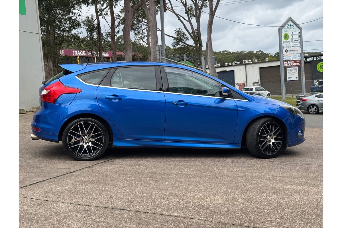 2014 Ford Focus Titanium LW MKII