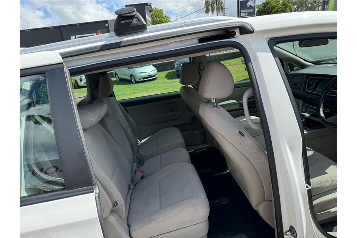 2018 Kia Carnival S YP