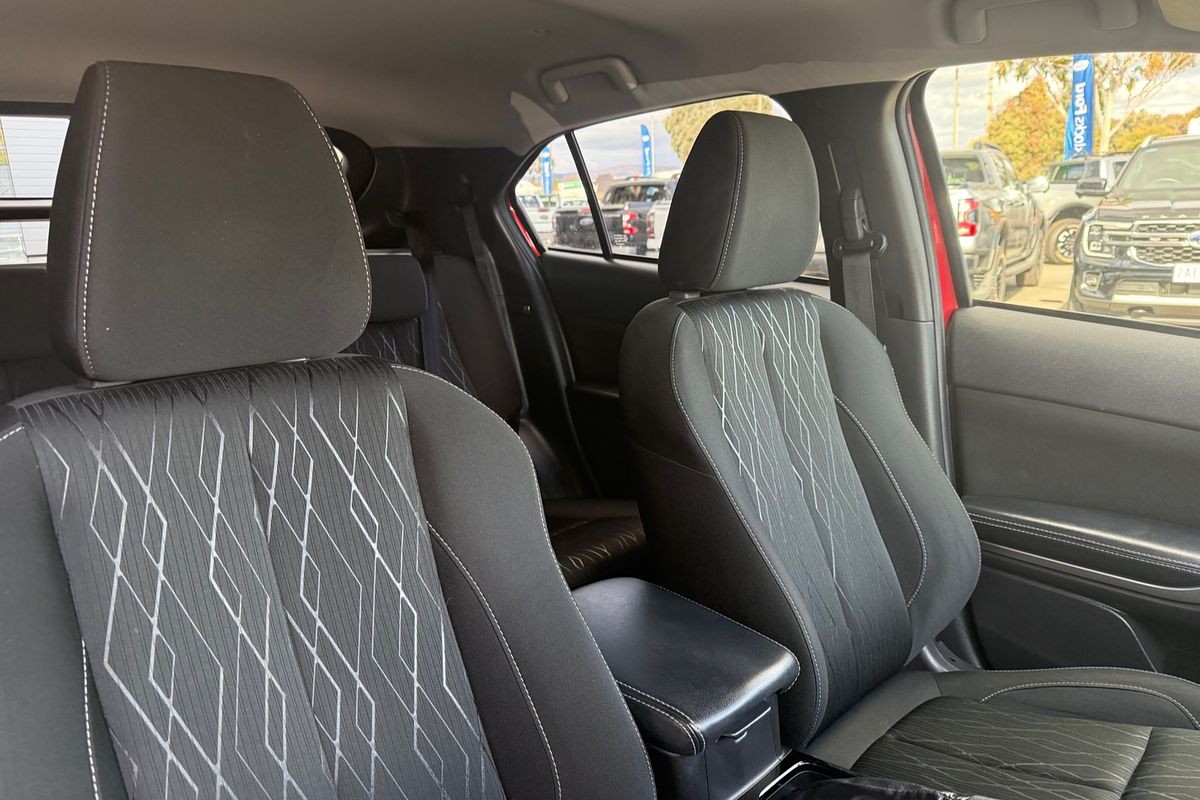 2019 Mitsubishi Eclipse Cross Black Edition YA