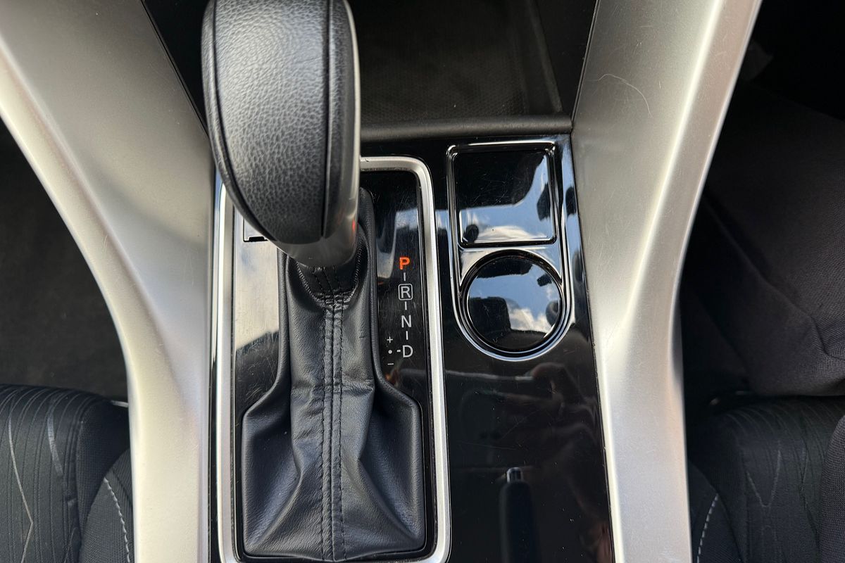 2019 Mitsubishi Eclipse Cross Black Edition YA