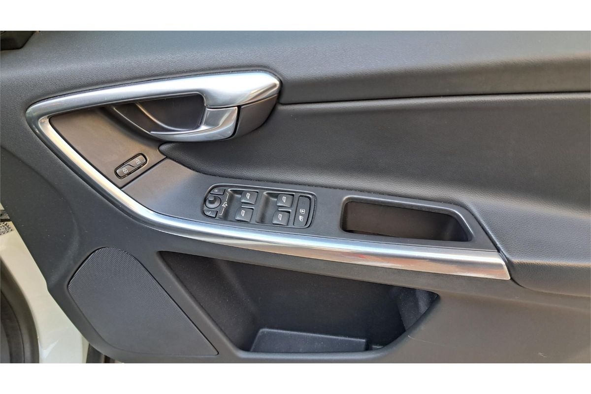 2013 Volvo XC60 T5 Teknik
