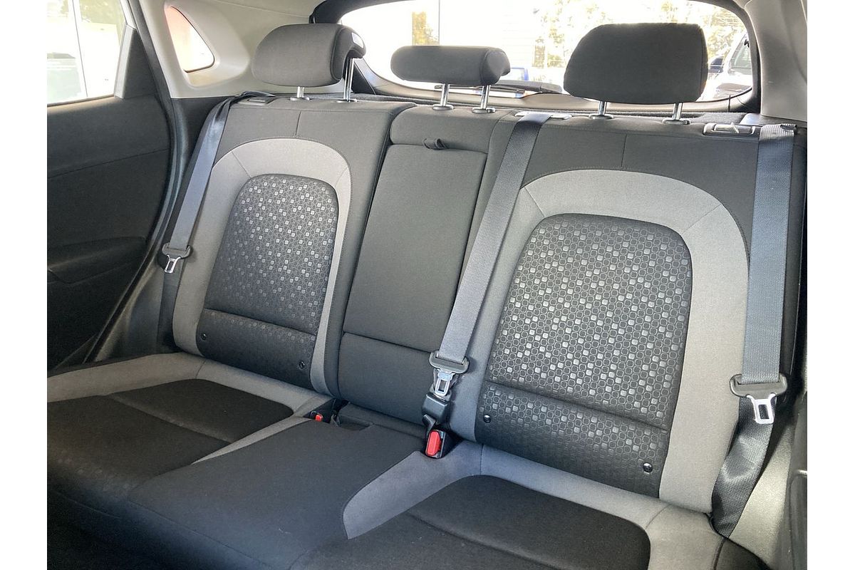 2017 Hyundai Kona Active OS