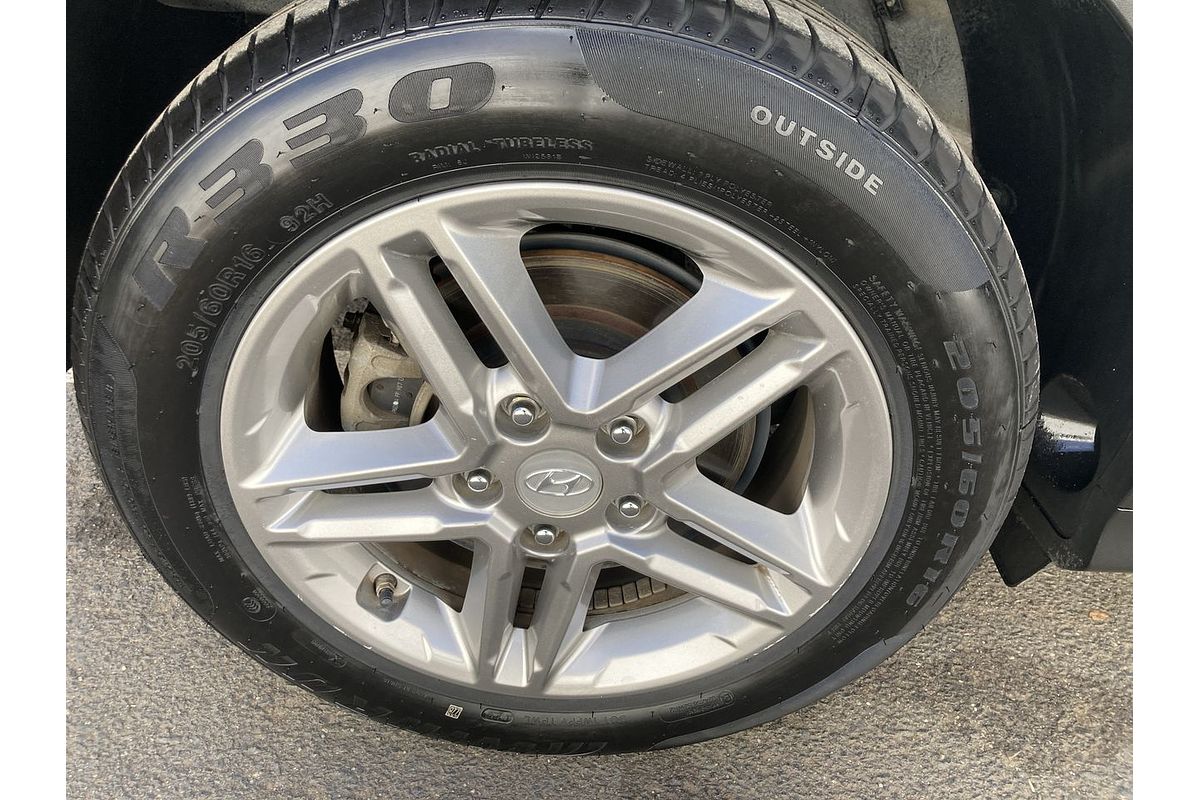 2017 Hyundai Kona Active OS