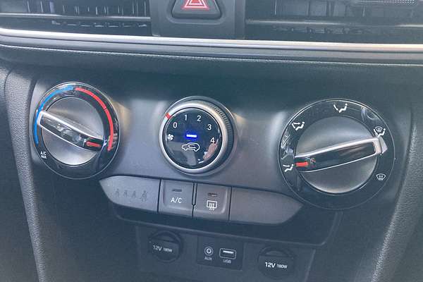 2017 Hyundai Kona Active OS