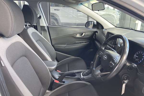 2017 Hyundai Kona Active OS
