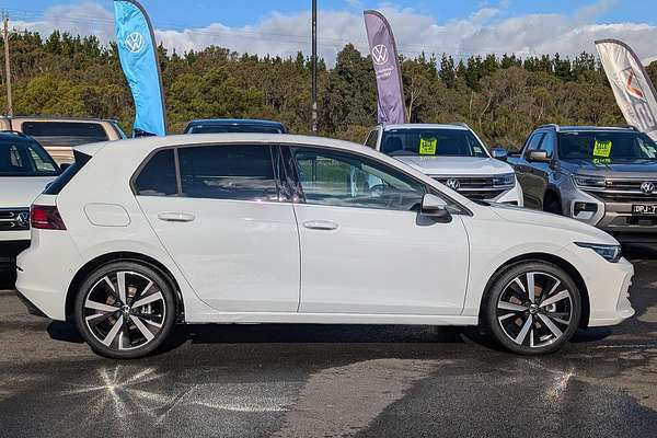 2025 Volkswagen Golf 110TSI Style 8.5
