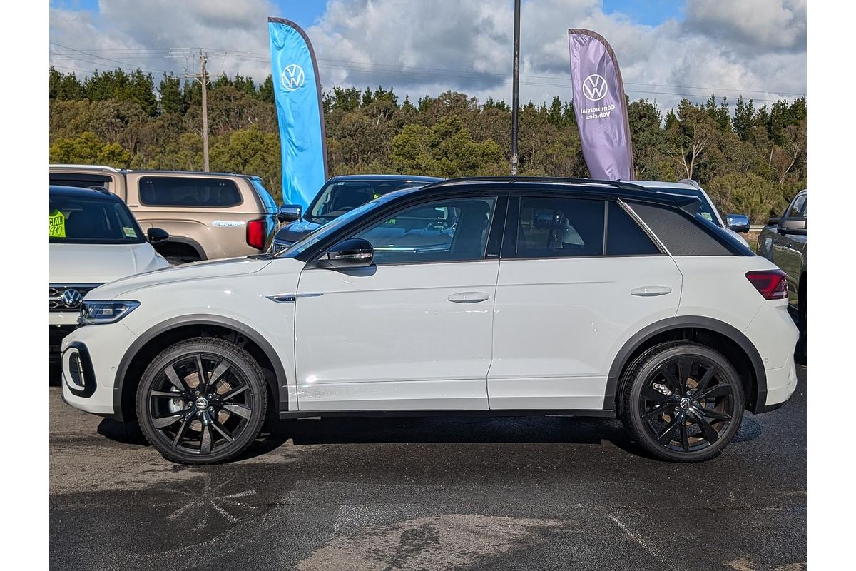 2025 Volkswagen T-Roc 140TSI R-Line D11