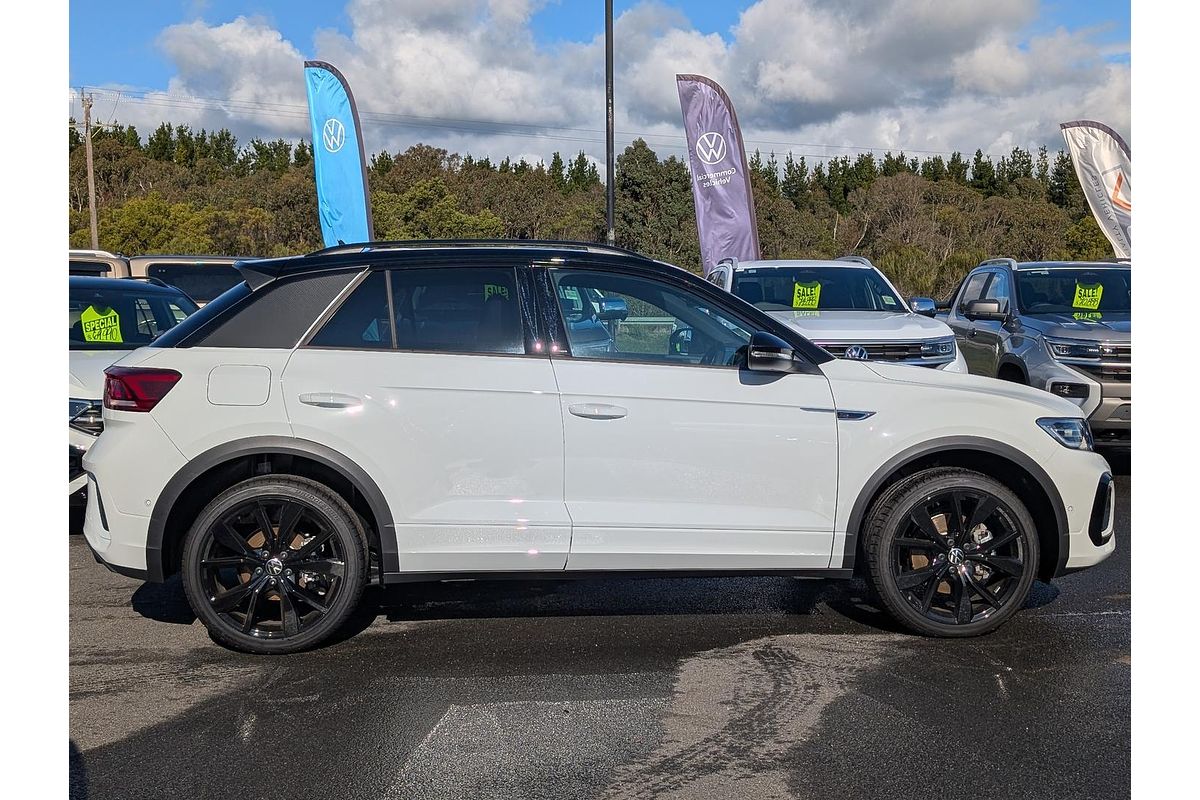 2025 Volkswagen T-Roc 140TSI R-Line D11