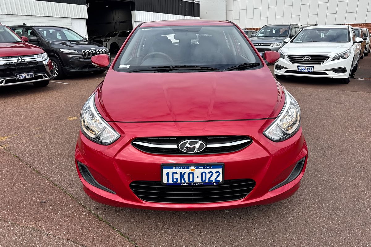 2016 Hyundai Accent Active RB4