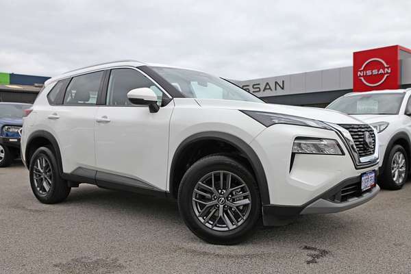 2024 Nissan X-TRAIL ST T33