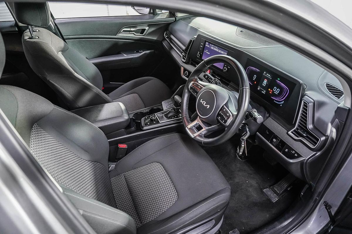 2024 Kia Sportage S NQ5